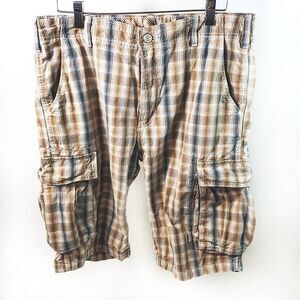 Levi’s Cargo Shorts in Palms Honey Plaid Sz 32